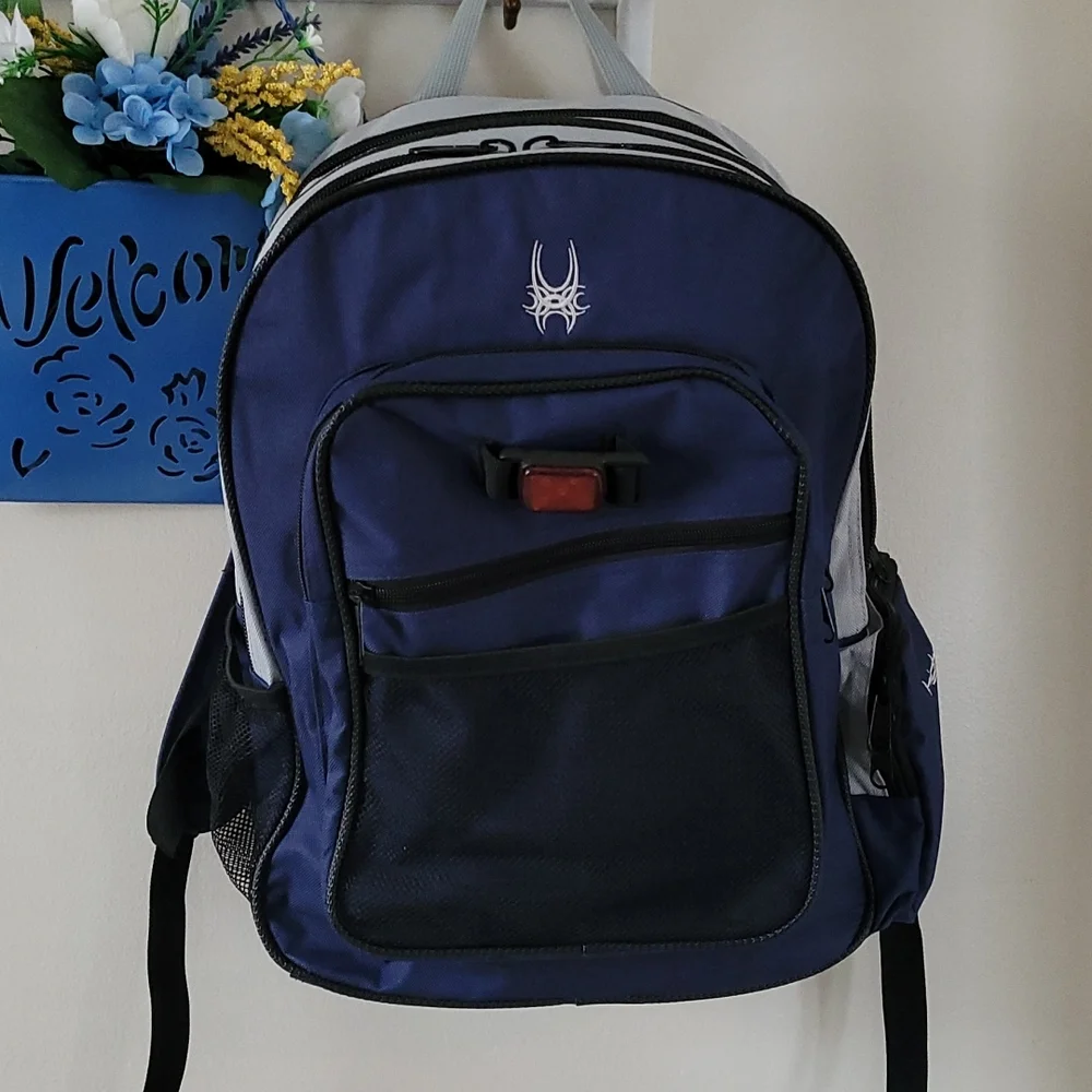 Highroad Unisex 3 Compartment Heavy Duty Hiking Backpack with Blinking Light